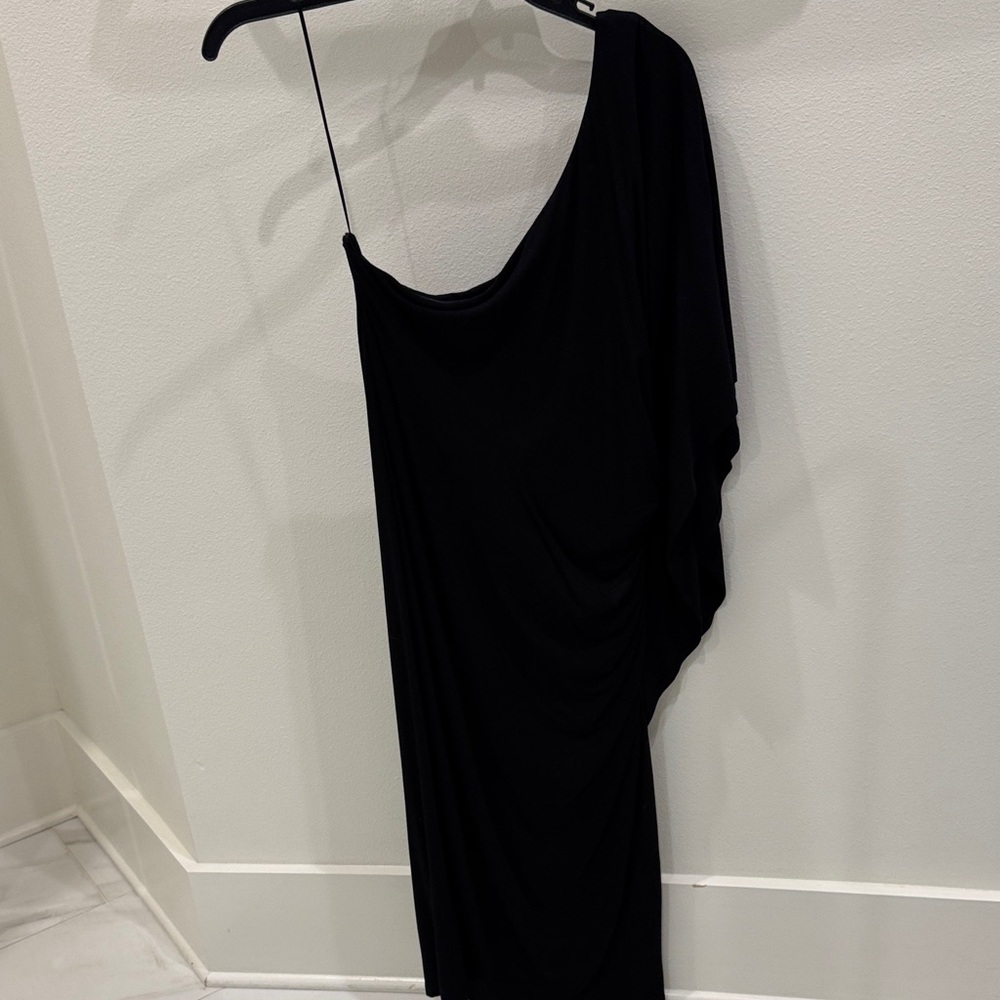 Trina Turk Chic Black One-Shoulder Dress